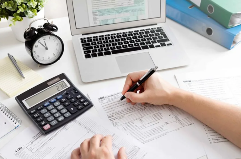 Questions to Ask Before Hiring the Best Bookkeeping Service