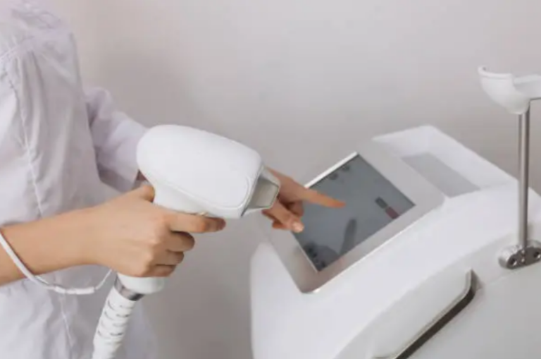 The Technology in Laser Lipo Machines: Their Mechanisms of Action in Fat Dissolution Without Surgery