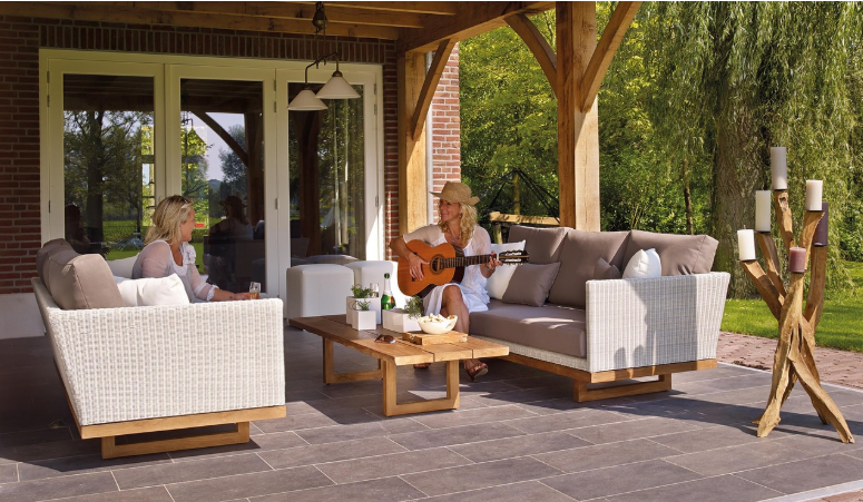 How Outdoor Furniture Enhances Home Living Spaces