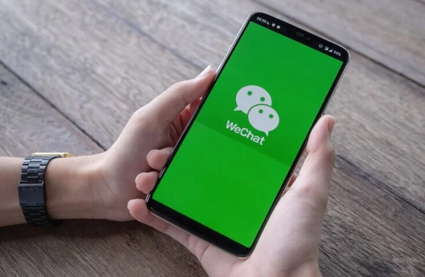 How Remote Teams Stay Connected via WhatsApp Page and Telegram Chinese