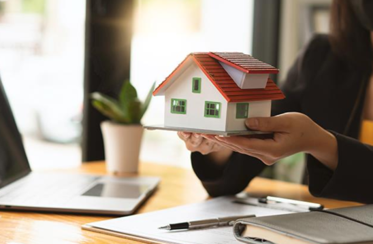 Common Pitfalls Sellers Face When Listing Their Homes